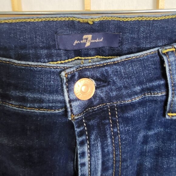 7 for all Mankind High Waist Gwenevere style jeans EUC size 32 with stretch - Picture 2 of 9